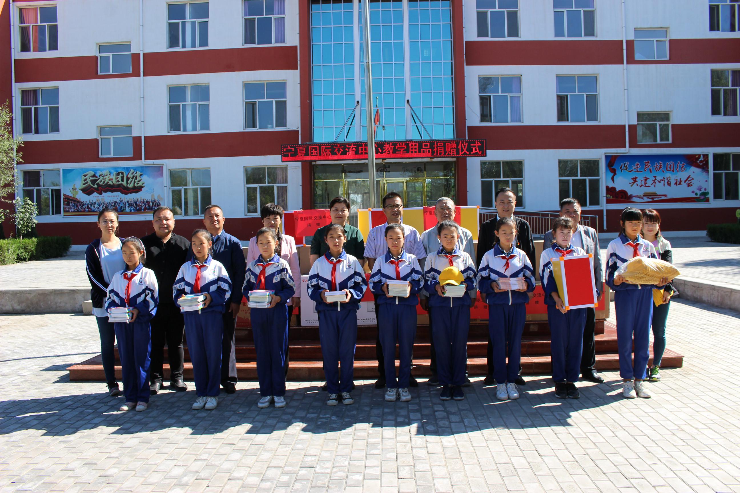 1537070749225639.jpg 图片1.jpg